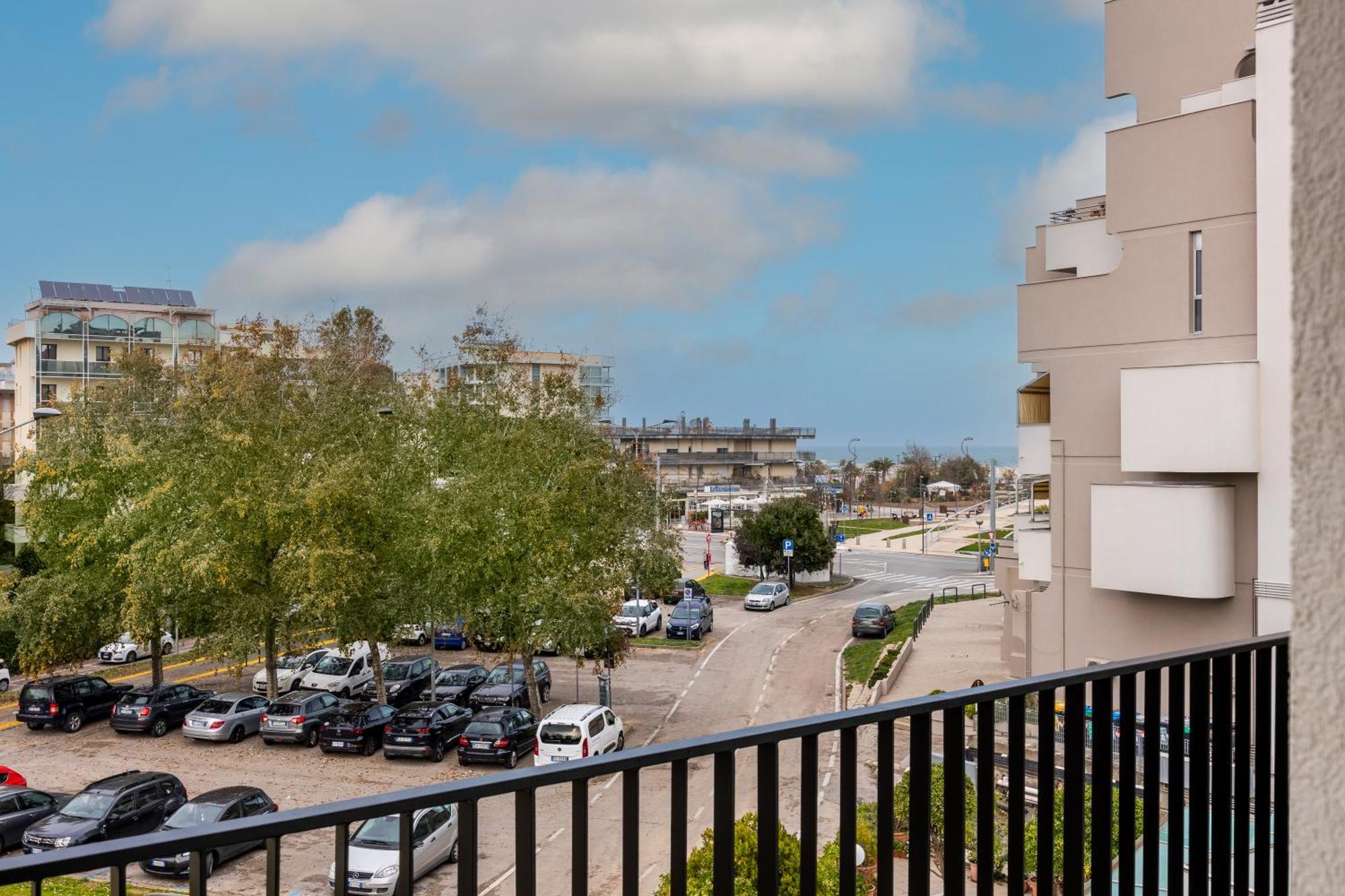 Homie Hotell Rimini Eksteriør bilde